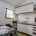 By The Sea Artatore, Losinj - 7934 Apartman Čunski