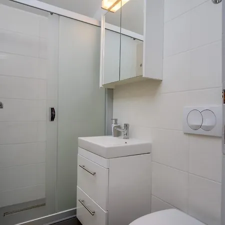 By The Sea Artatore, Losinj - 7934 Apartamento *